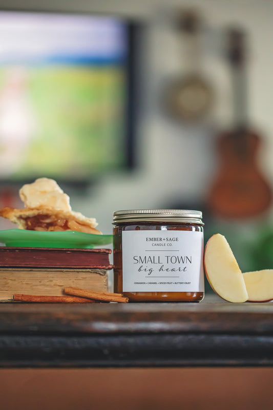 Small Town Big Heart | Hand-Poured Soy Coconut Wax Candle | 16oz with Double Wick